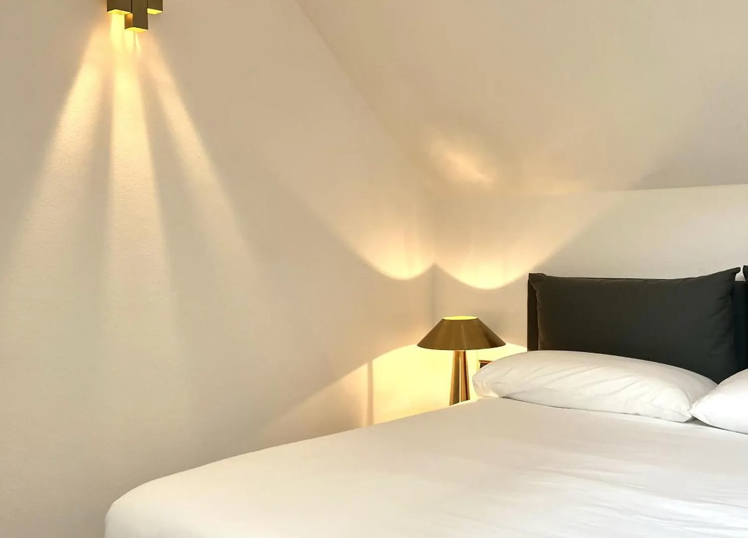 Comecasa Design Apartment Montenapoleone - Spiga Milan Italy